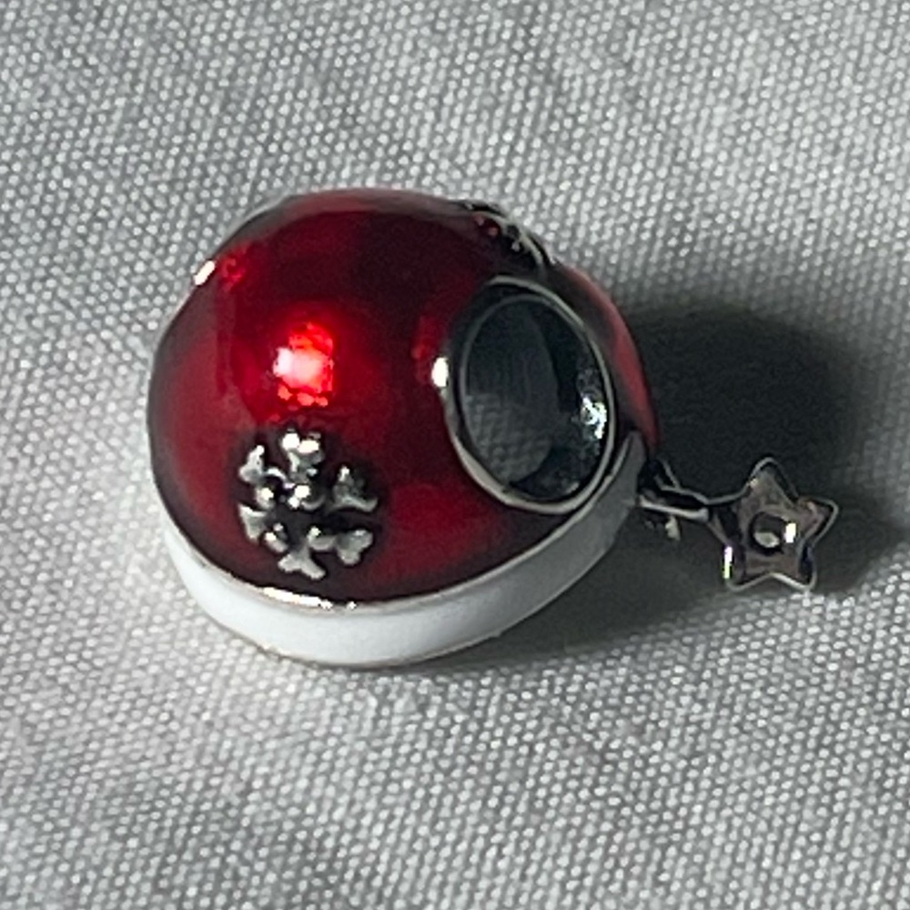 Santa Hat with a Dangling Star 925 Sterling Silver Charm